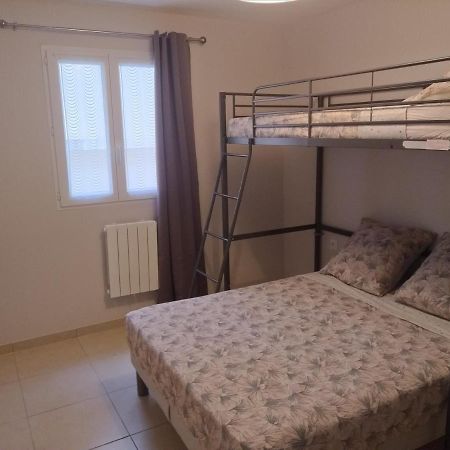 Appartement Meuble Proche De Cassis โรกฟอร์ต-ลา-เบดูล ภายนอก รูปภาพ