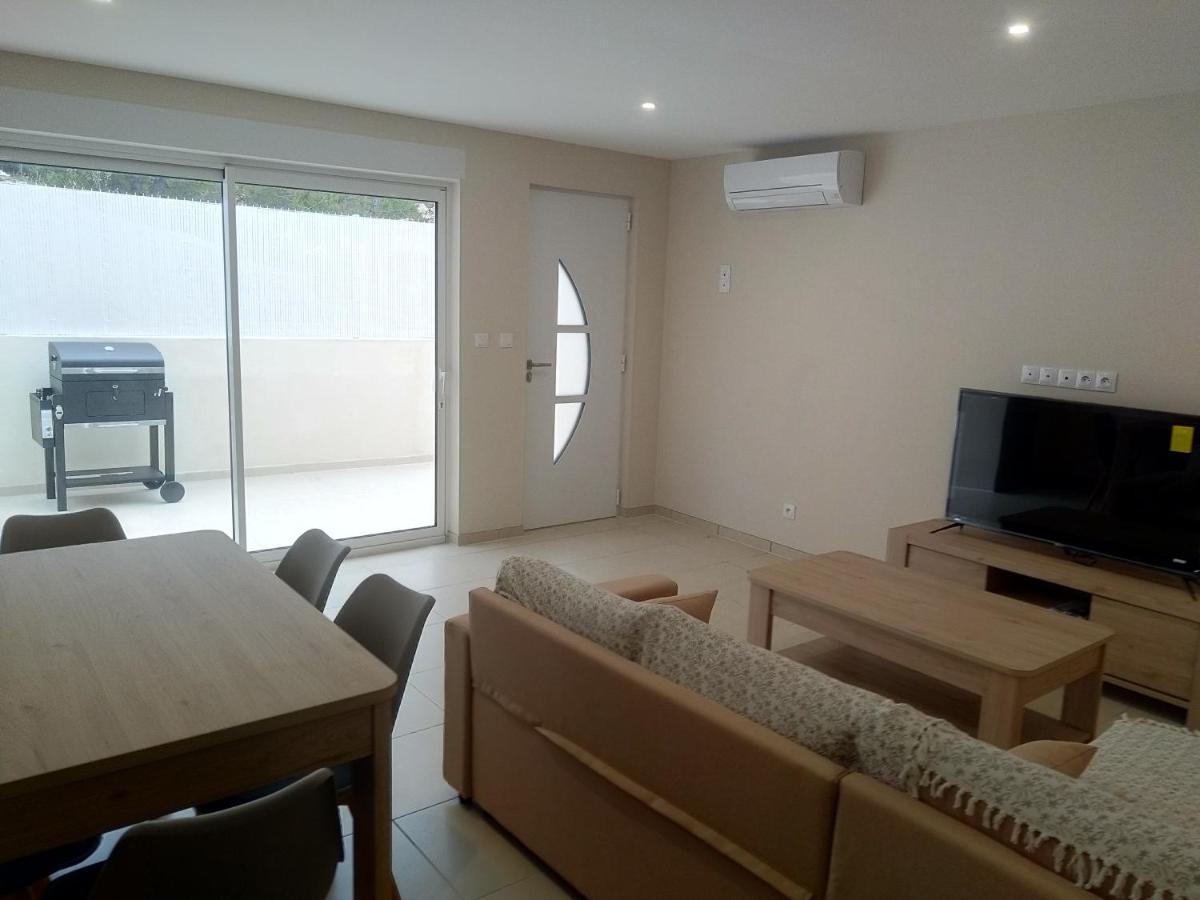 Appartement Meuble Proche De Cassis โรกฟอร์ต-ลา-เบดูล ภายนอก รูปภาพ